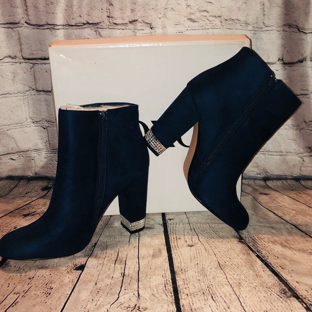XOXO Yardria Navy Boots